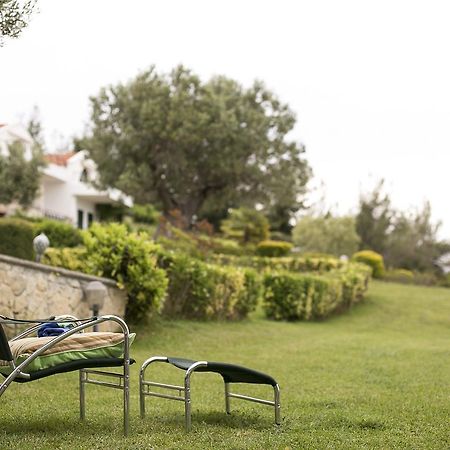 Blue Crab, Beachfront House In Kalandra #Feelslikehome Hanioti Exterior foto